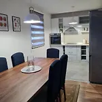 Apartment Maya